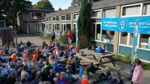 e52cf3fd f8af 459f b7c2 79fe35177828