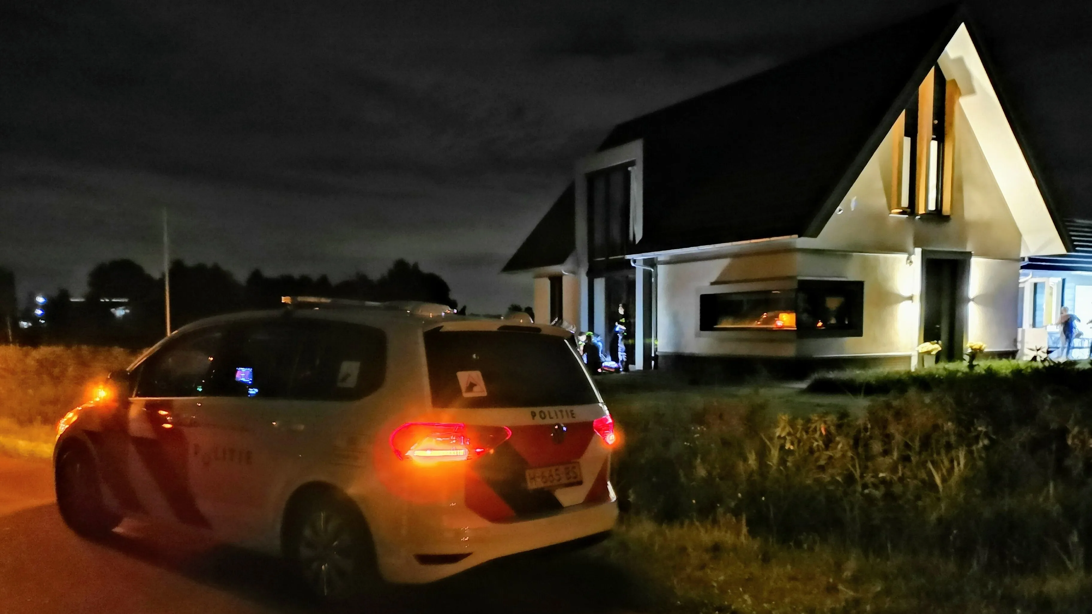 man valt uit raam ede zuiderkade