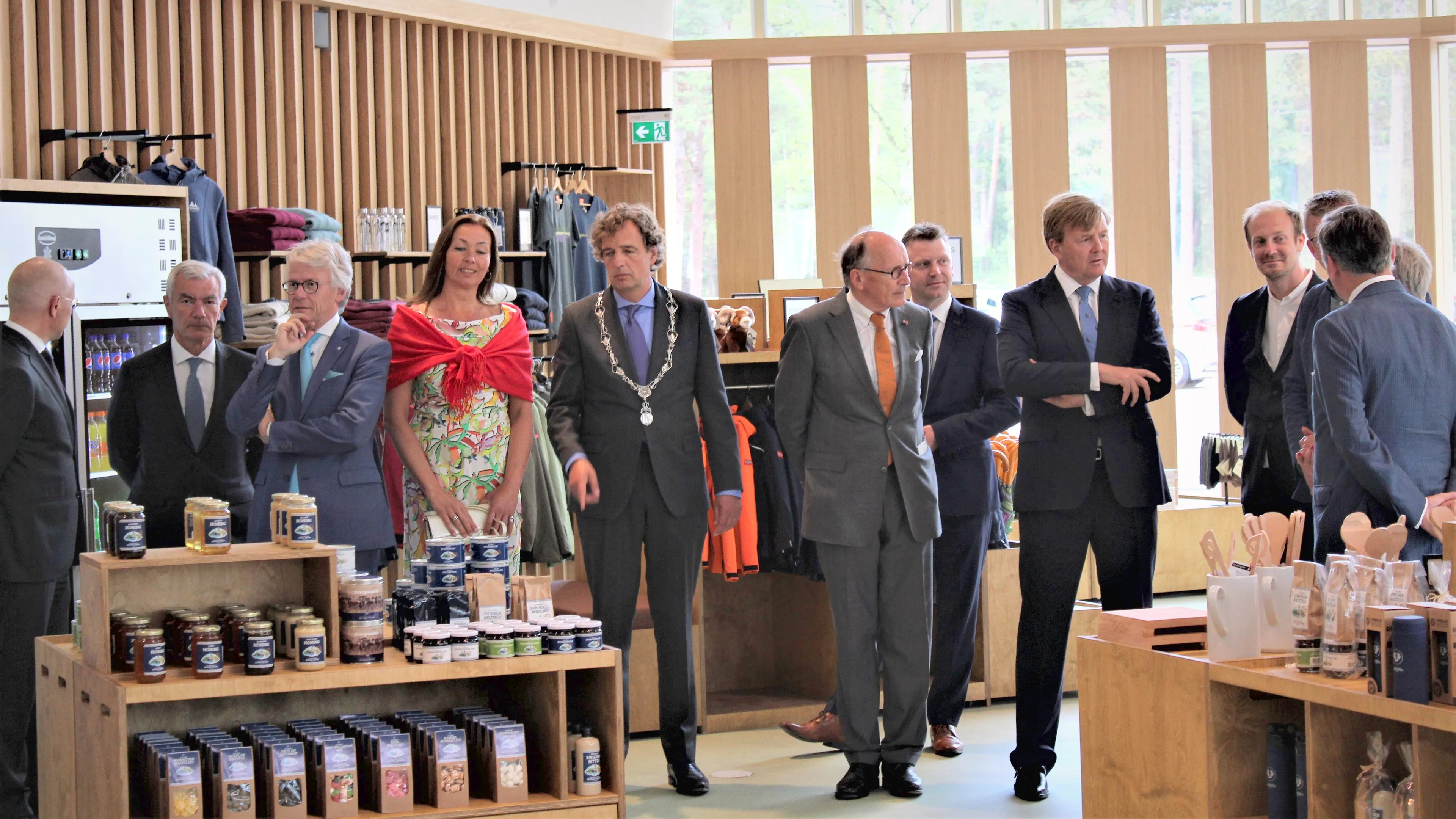 opening park paviljoen de hoge veluwe door de koning