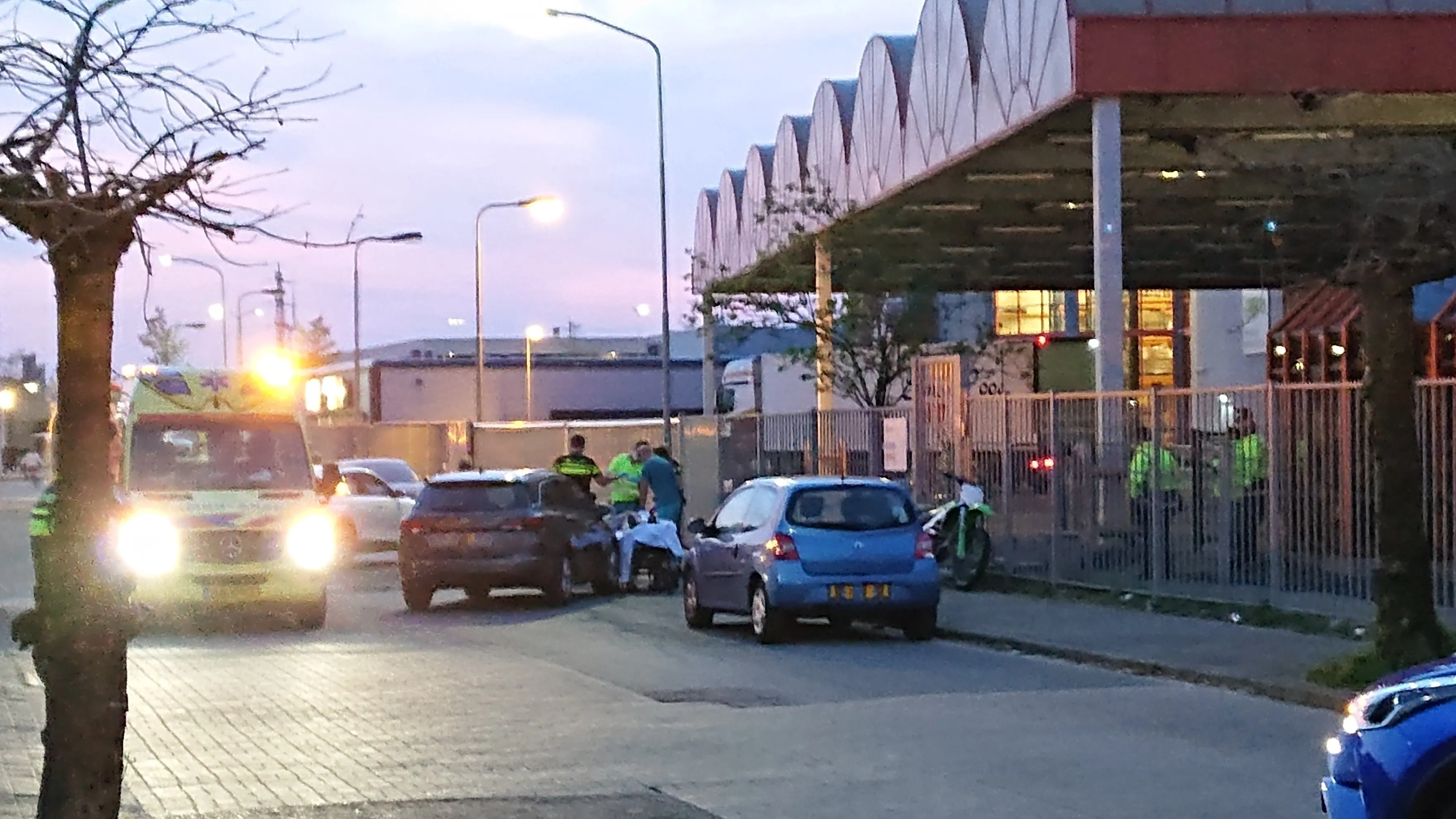 politie pakt motrrijder op