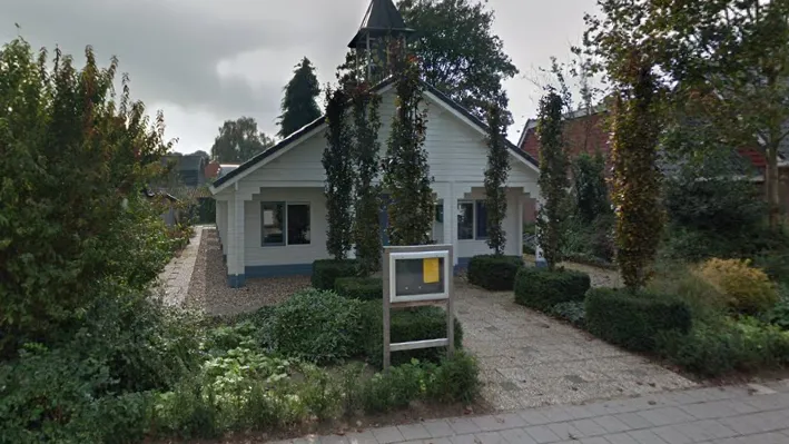 witte kerkje lunteren google streetview