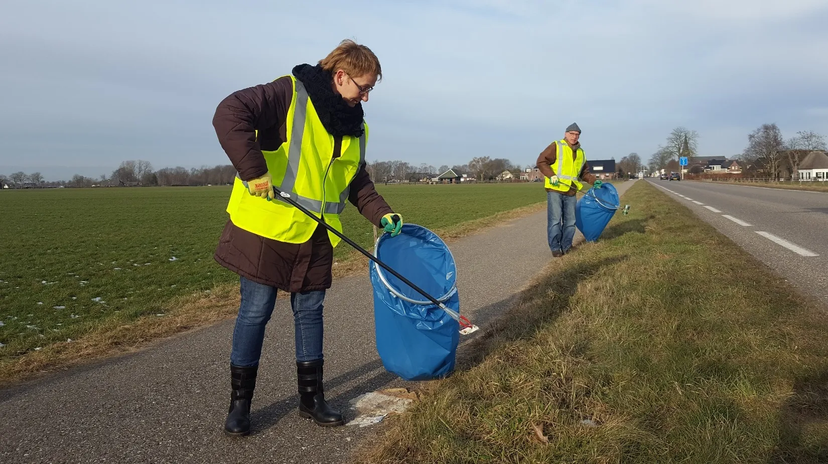 zwerfafvalbrigade in actie1 klein