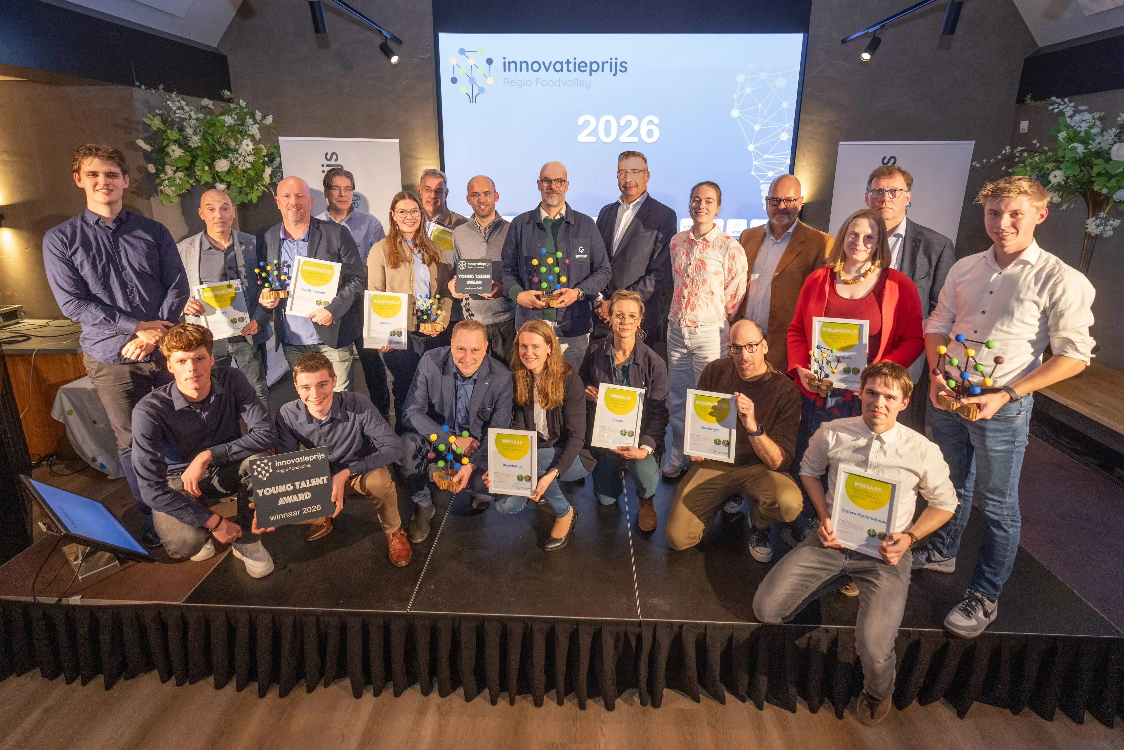 APA_RFV_Innovatieprijs_2026_groepsfoto alle genomineerden_1