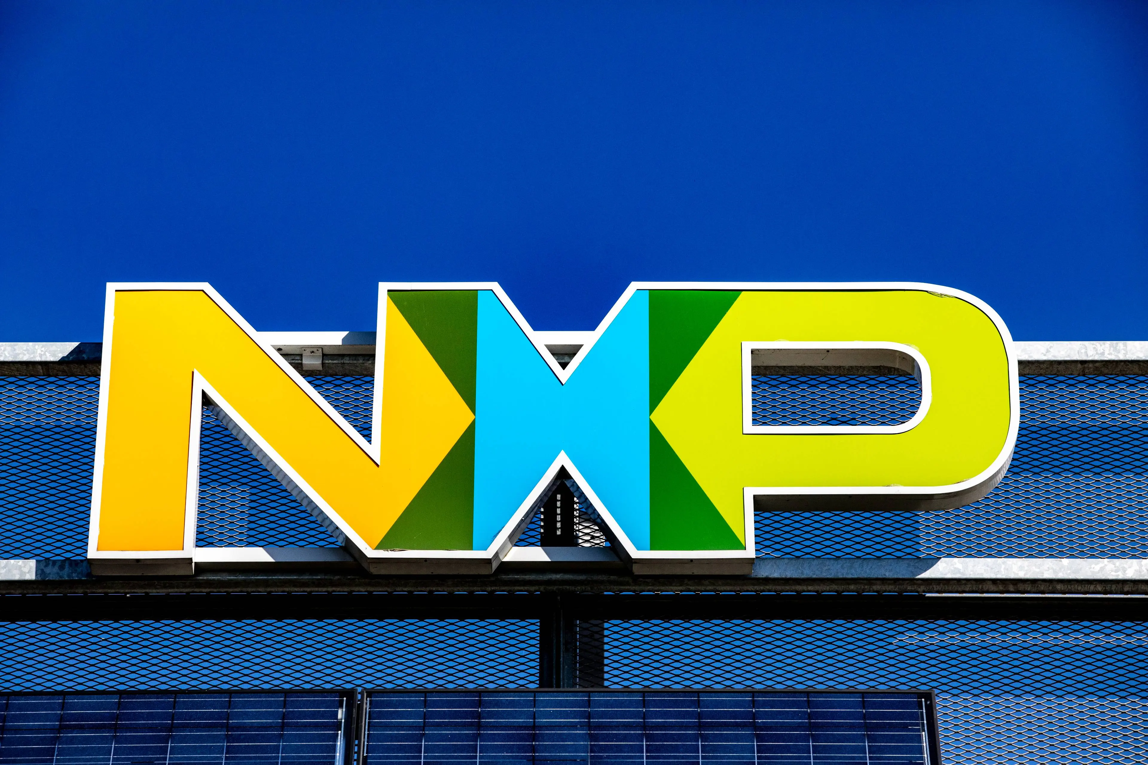 230814-8716-Logo NXP
