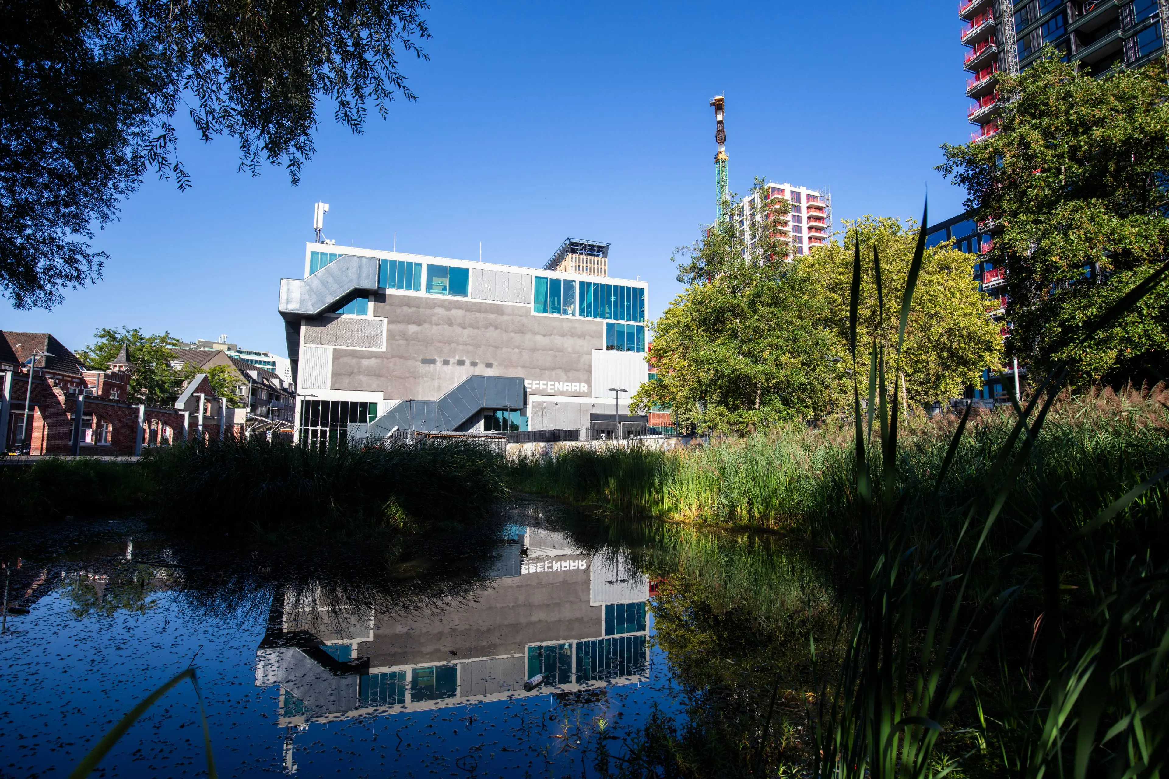 260824 4010 Effenaar