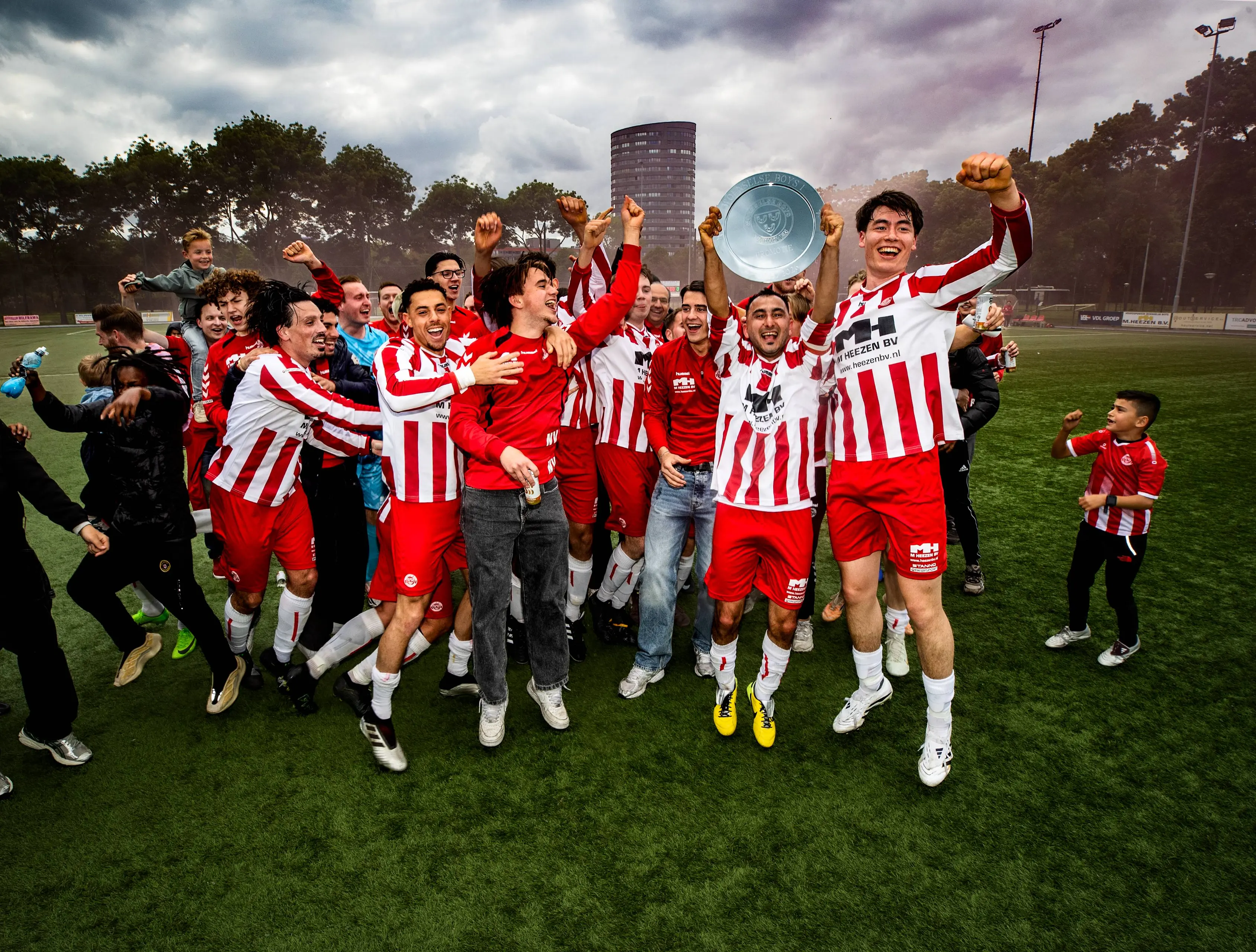 260517 5730 Amateurvoetbal Woenselse Boys   LSV