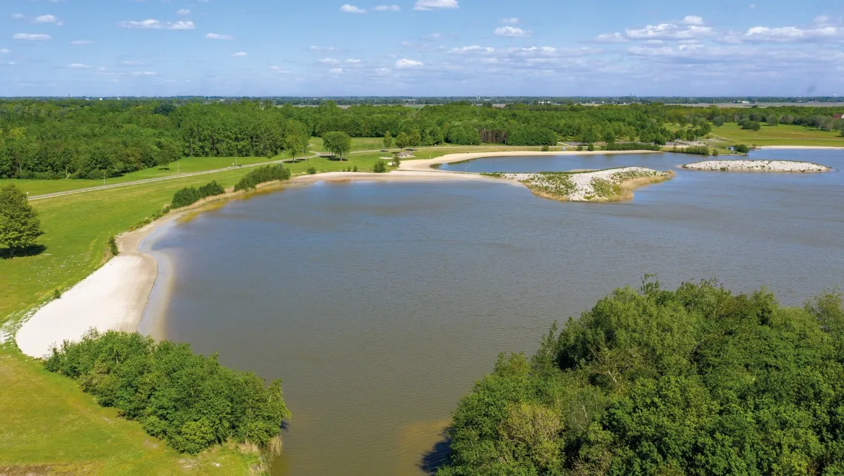 hansman fotografeert overzicht grote rietplas