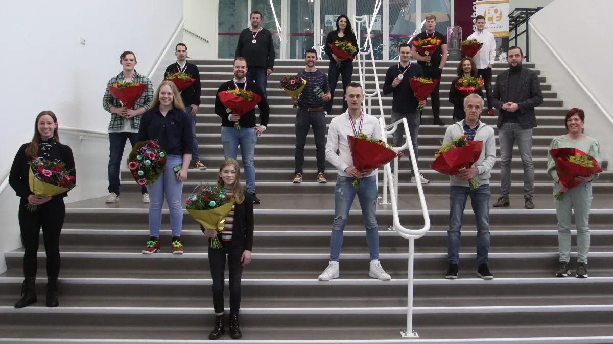 sporters gehuldigd