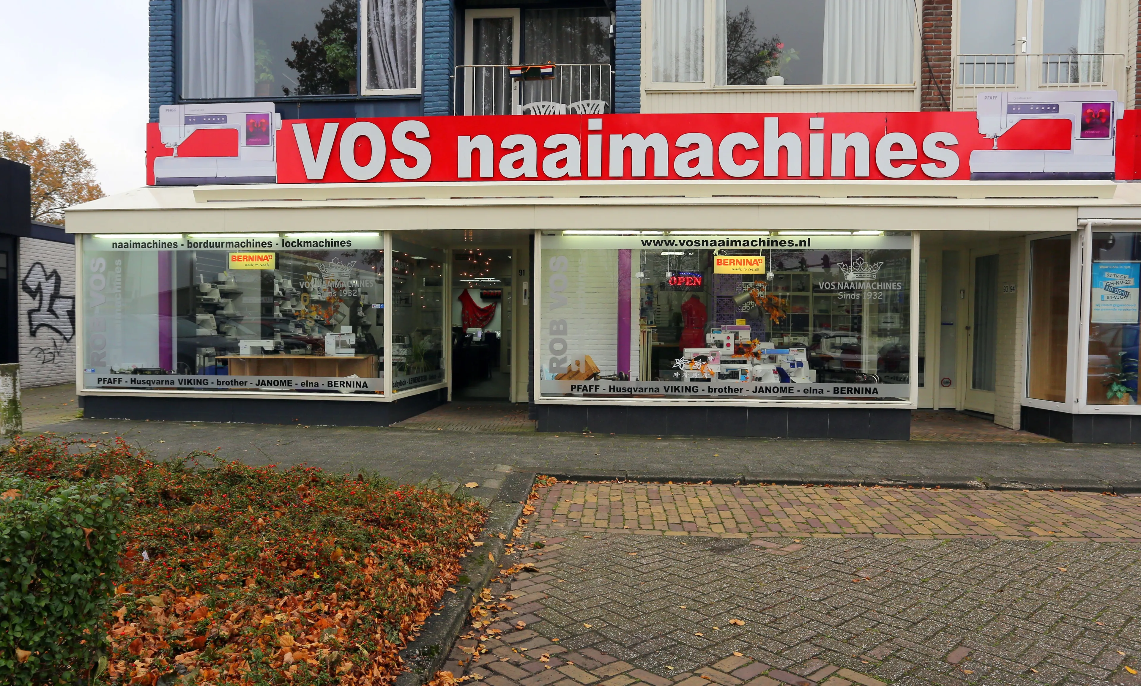 vosemmen