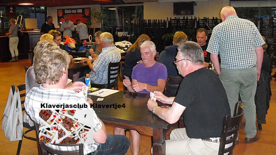 01en klaverjassen2