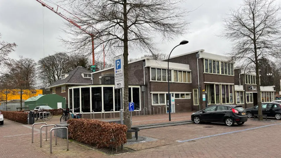06en raadhuisplein