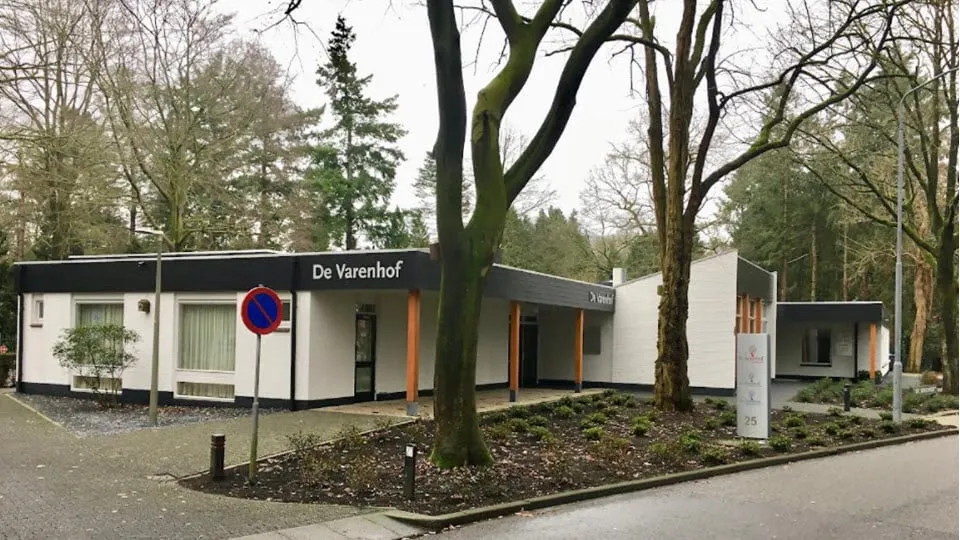 08en varenhof1
