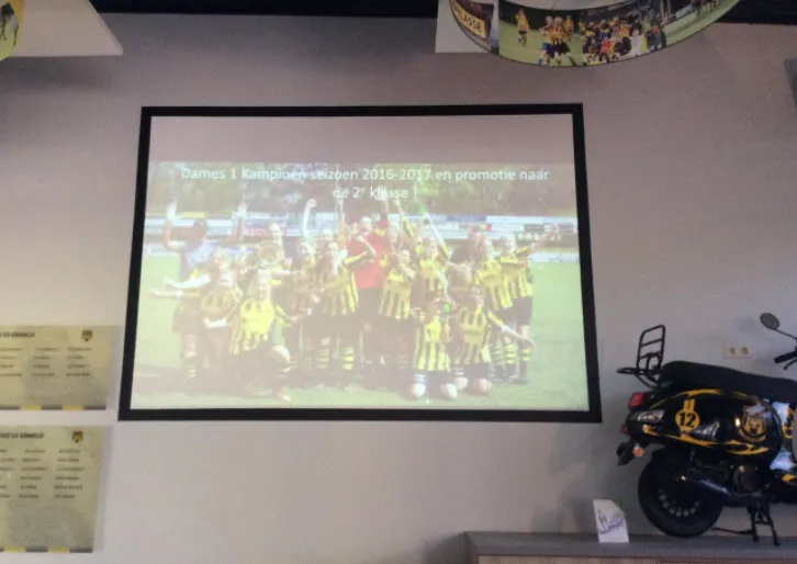 21en dvs vrouwenvoetbal