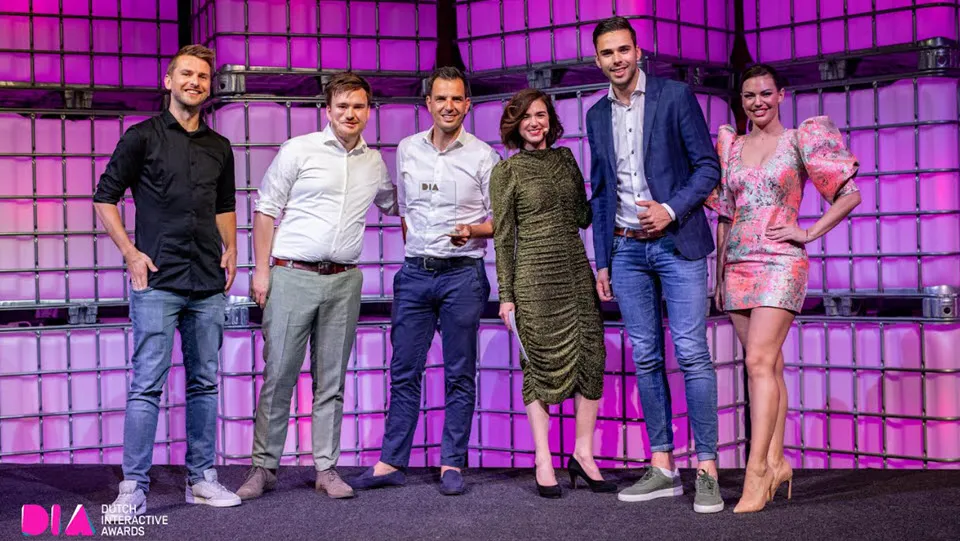 24en award