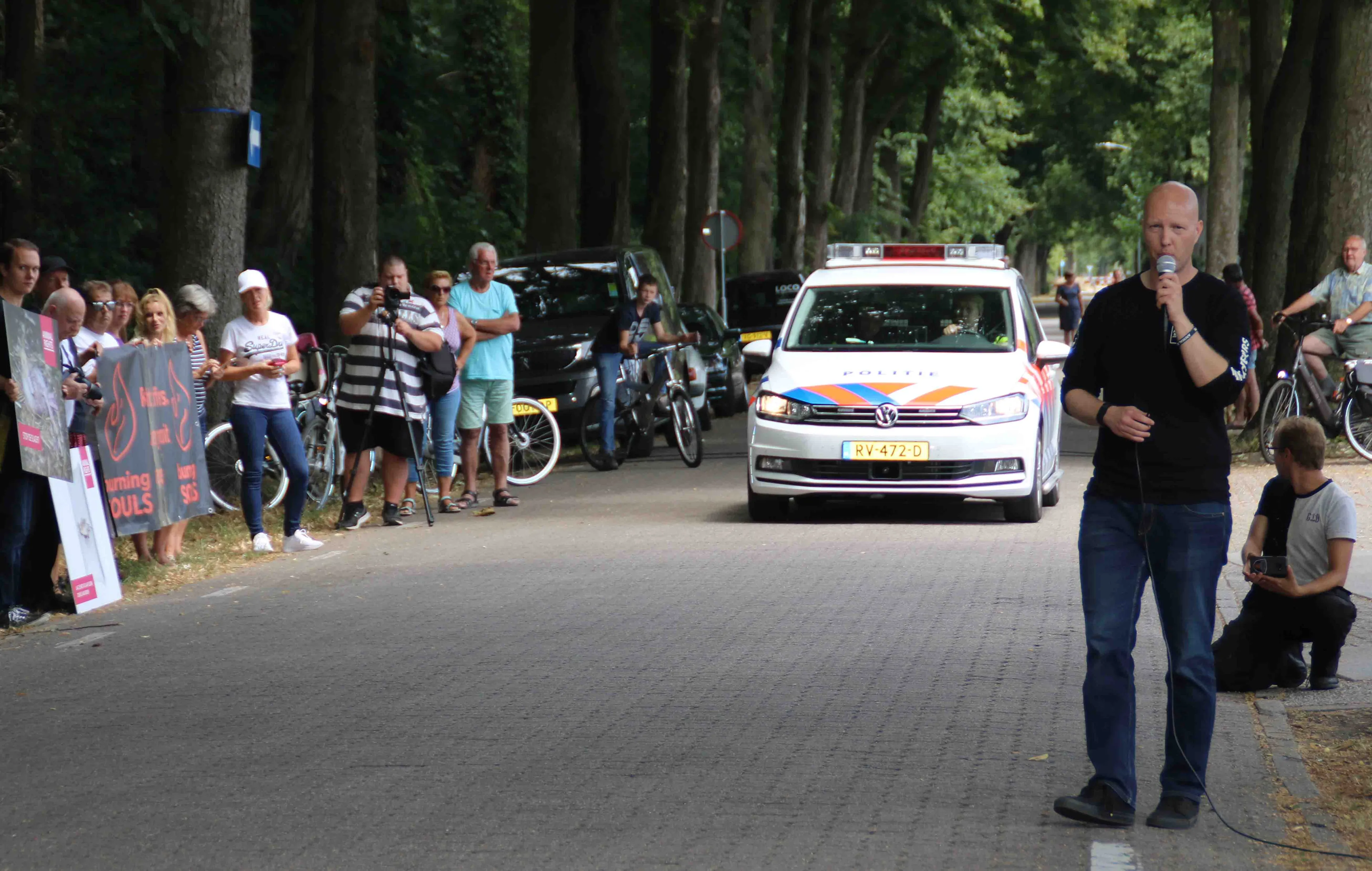 27en actie1