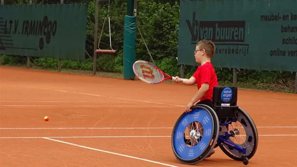 36en tennismaatje