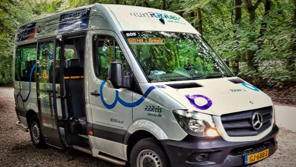 37en buurtbus
