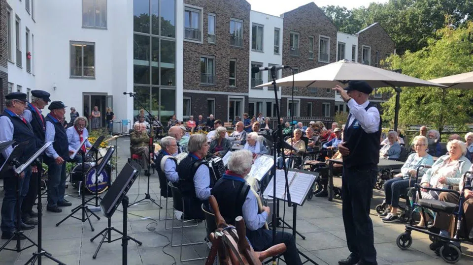 37en ermeluiden1