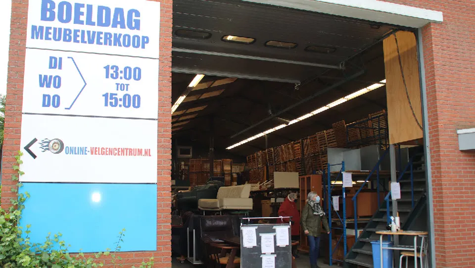 45en boeldag meubelverkoop