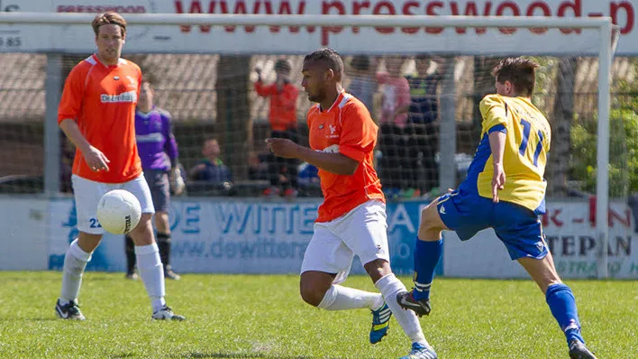 a7t6up0n38viykcn1y2ujrzb9 16en fc horst 2