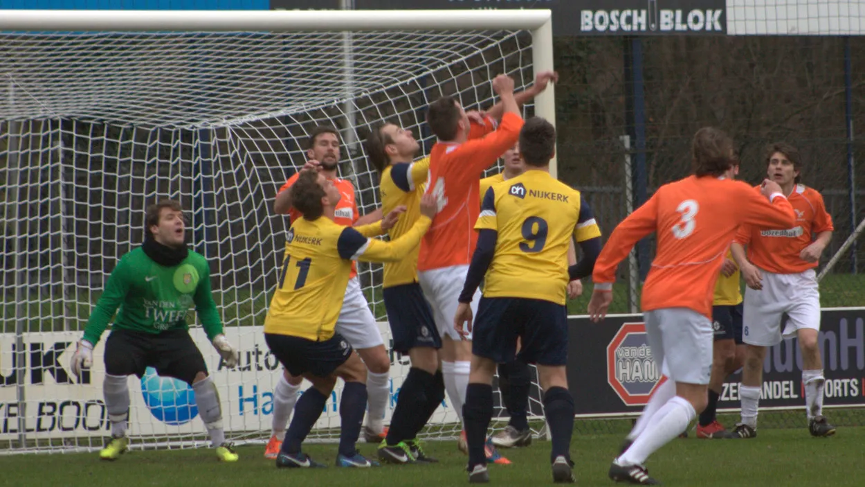 c9g16u9upgb7dow94jv42vrgk 05en nsc horst3