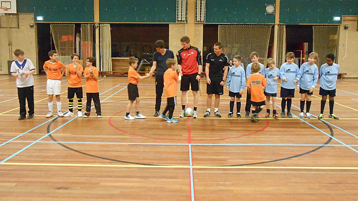 d3yocw5k4qza9mj4cyxqrrkdt 08en schoolvoetbal2