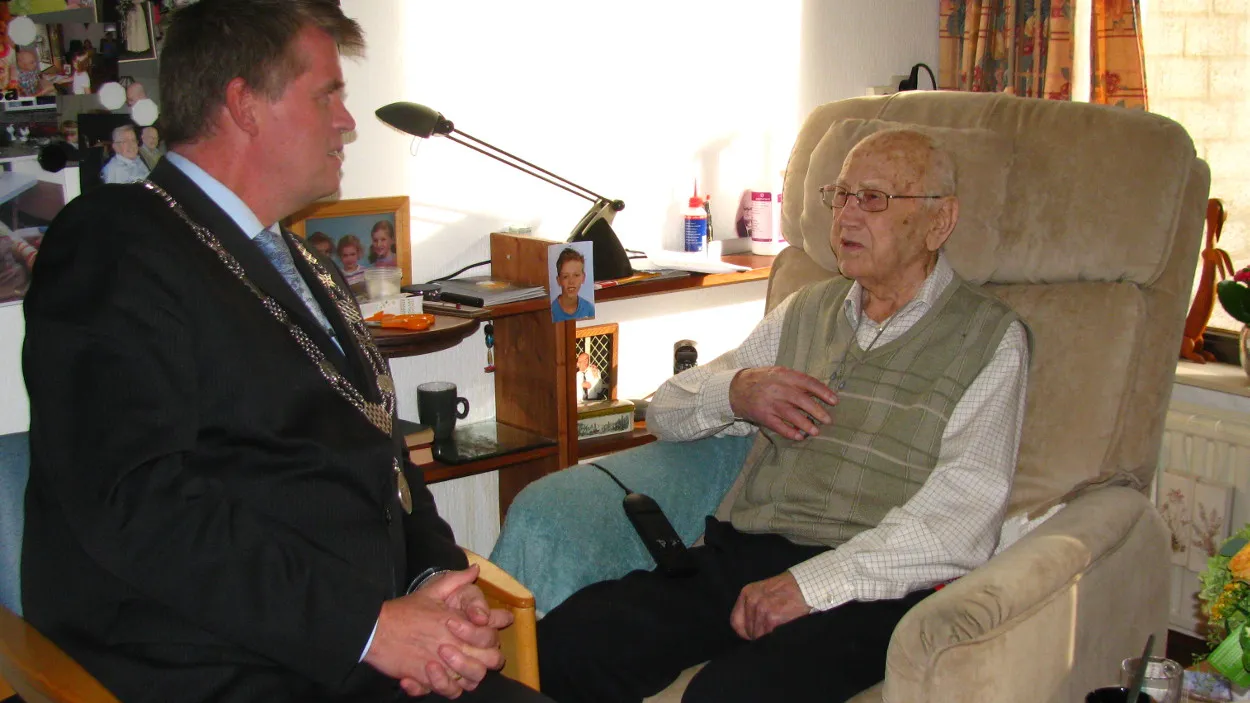 d5vbhi5mlxm9sez0qmmyixtyk 43en eeuweling