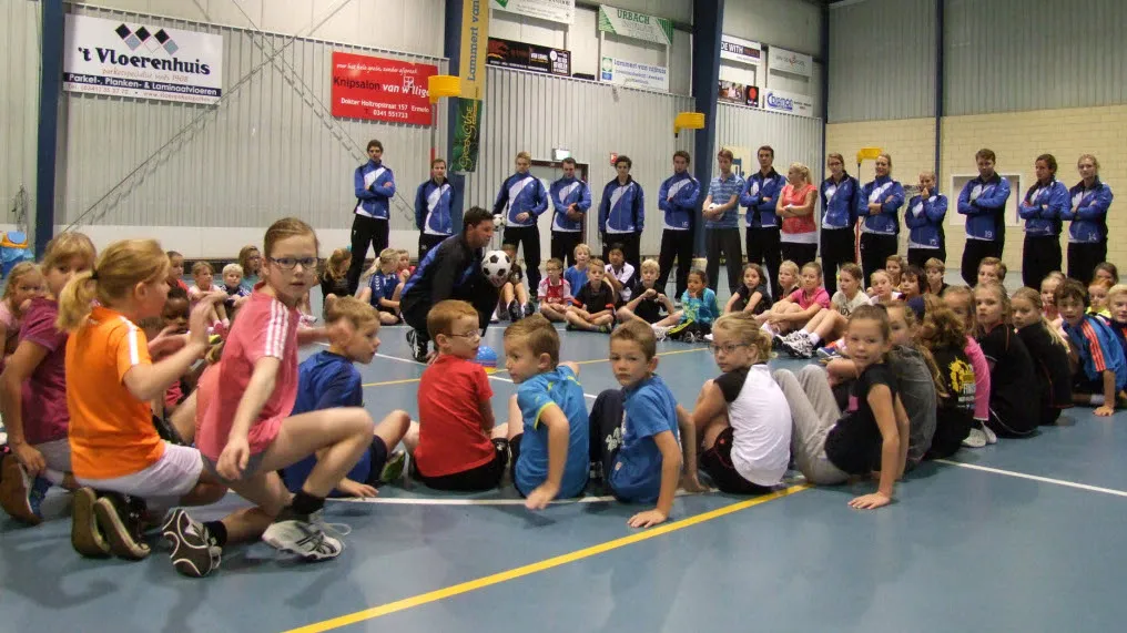 d9j9ia11p4b2p3ciaebssnoaf 47en postzegel