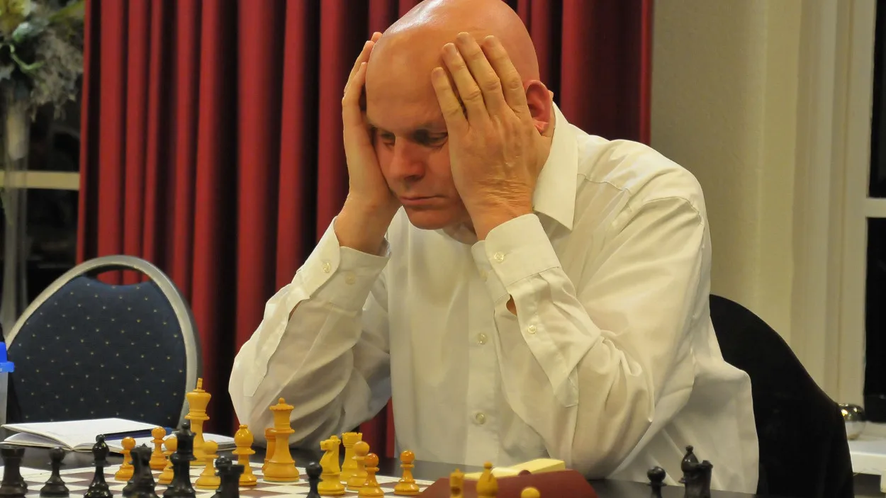 ge6qh8ksio62hywzr45s0a2sk 15en vsg