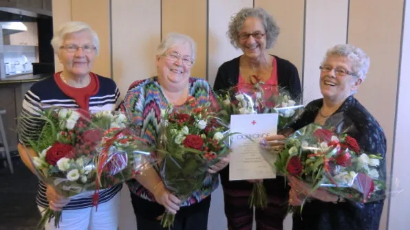 hdnqbnizwmy9g3wnv2oc5nlxx 34en rode kruis