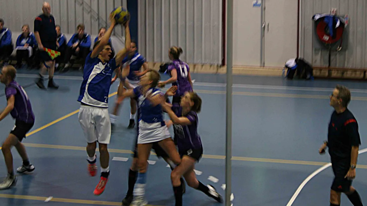 hubokb20fo94tiw7depxrflxb 51en dindoa