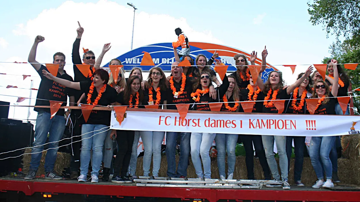 jkca2flkfqxiwyv26ek37skrq 19en kampioenkar