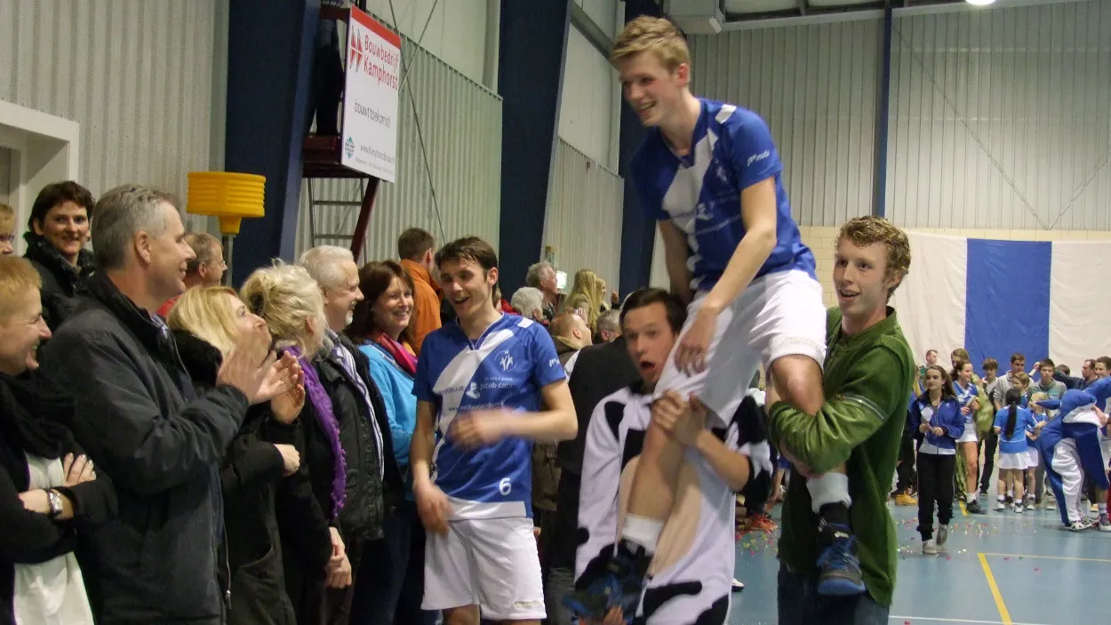 jo0s2ur65i0c96tq7dhn0nek9 10en dindoa1