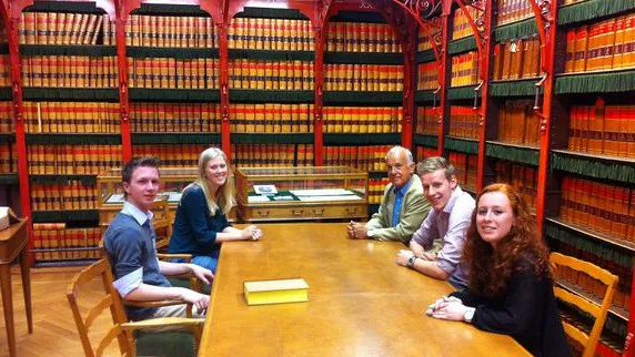 mzj5b8v9t07pa6uix457cr2o3 29en vvd