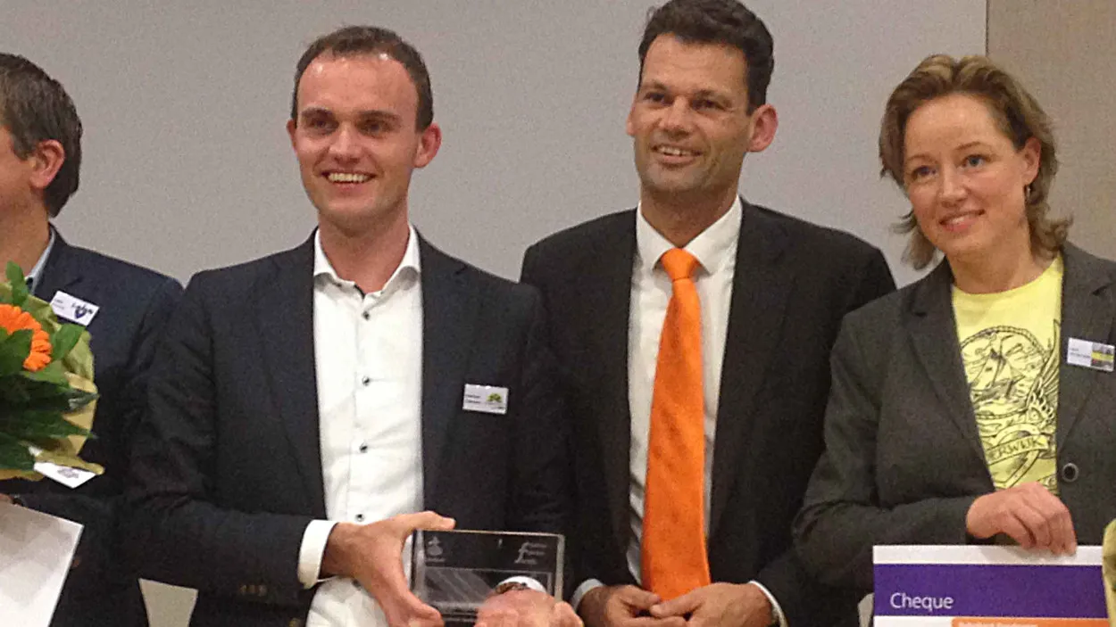 nokg35g3c96a9knbfcquxbe0q 48en buitenleven foto