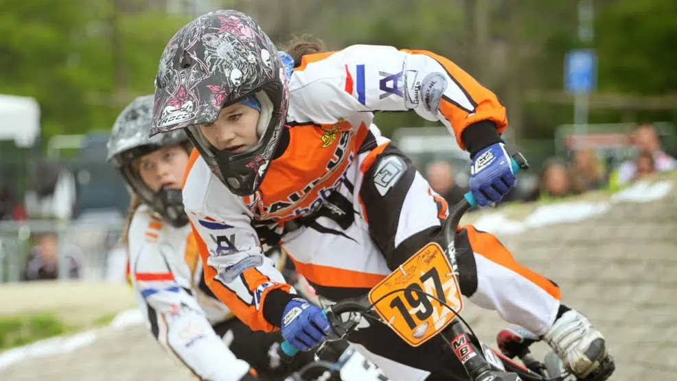 ox1r3mfilizvoc3v5r89oggdh 16en fietscross1