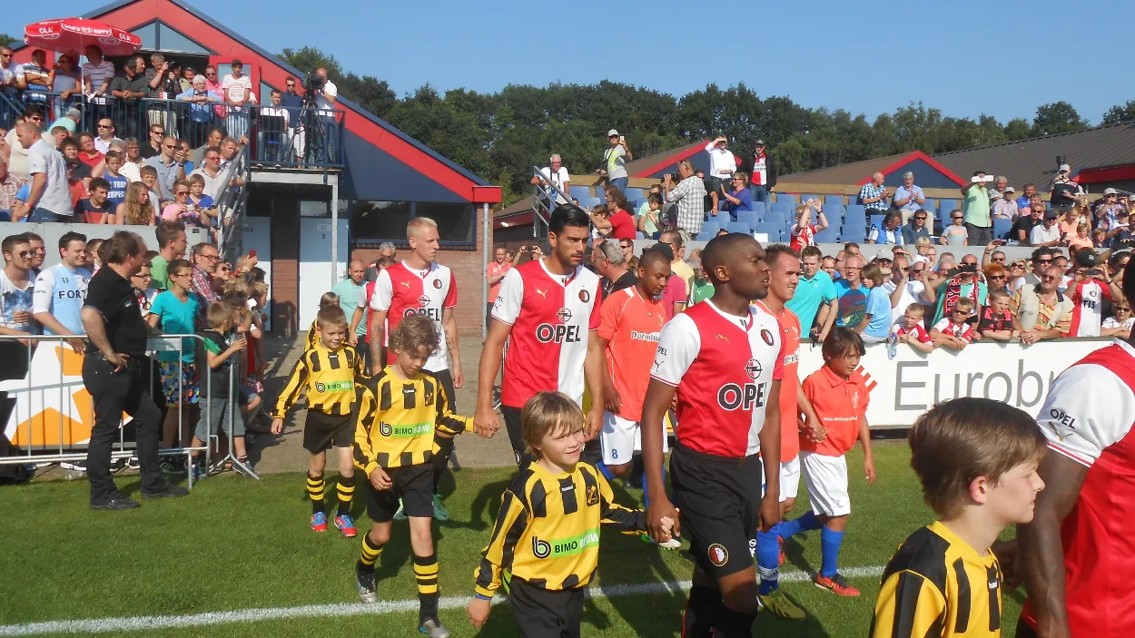 qgmrpoht4tmb8djpv951otr1k 22en horst feyenoord