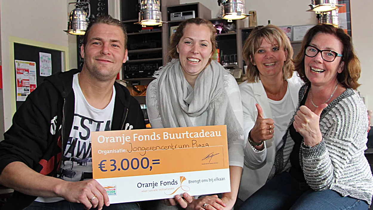 qkymg4yoa9qsaya24asluf0da 20en buurtcadeau