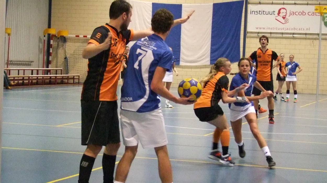 r0394iyu1h34x5lrkl7r6sg14 47en dindoa verliest