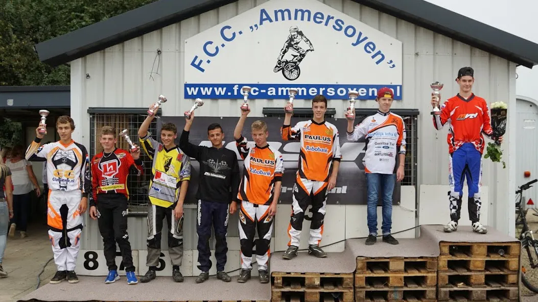 snek5s2get02c92q9mkd8m1g9 38en fietscross