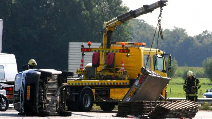 tjqdn867f9fy1txdfma8hpbfy 37en ongeluk