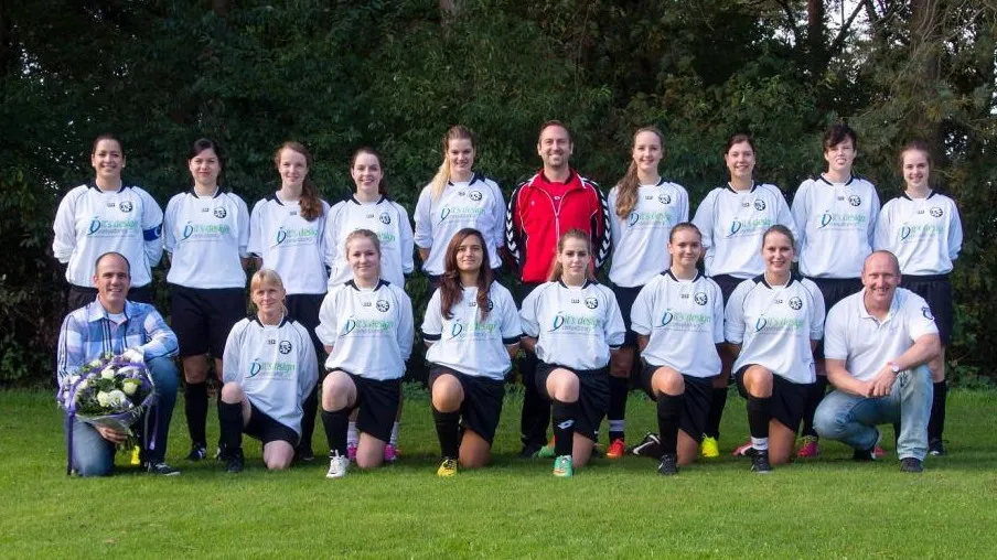 tyeq24qbuzx39bn2uk12ayljm 38en efc dames1