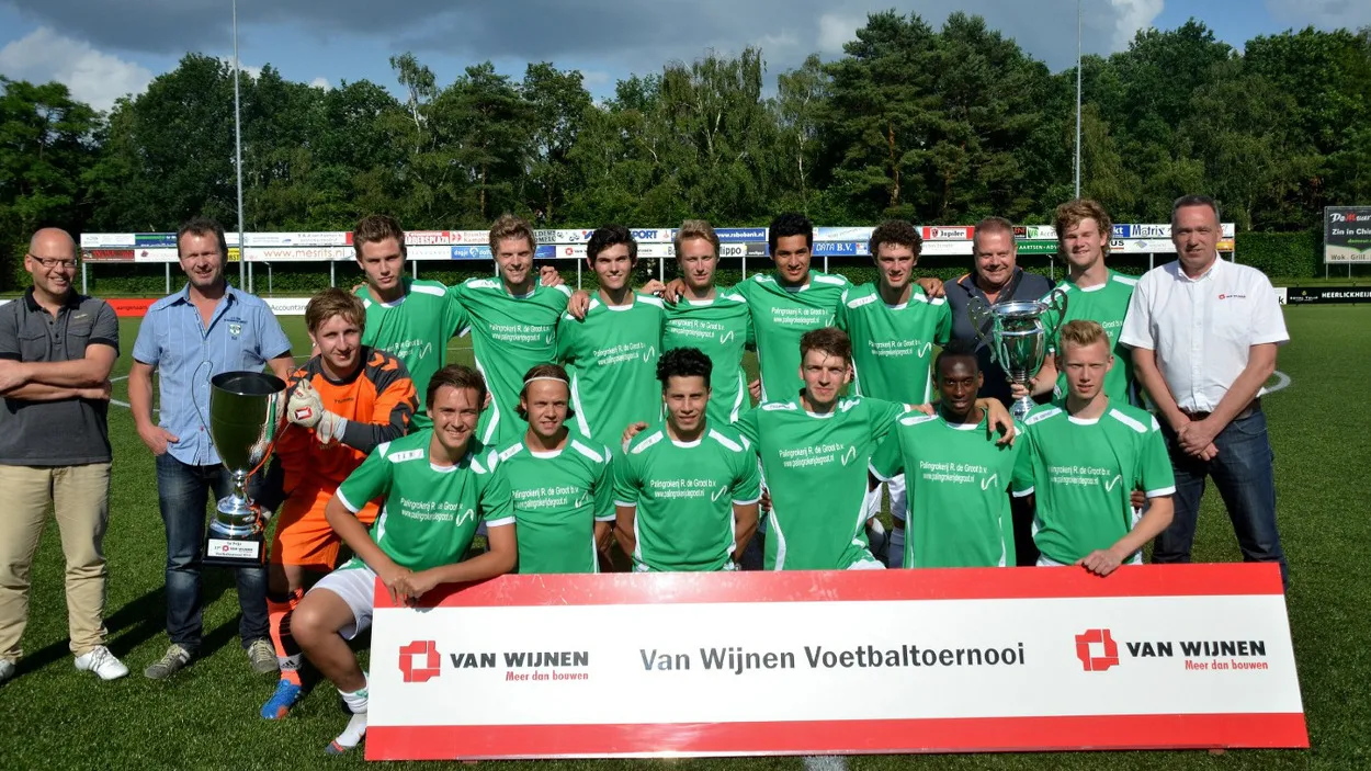 wepbyppgxemkzo5lkacfz043u 25en voetbaltoernooi