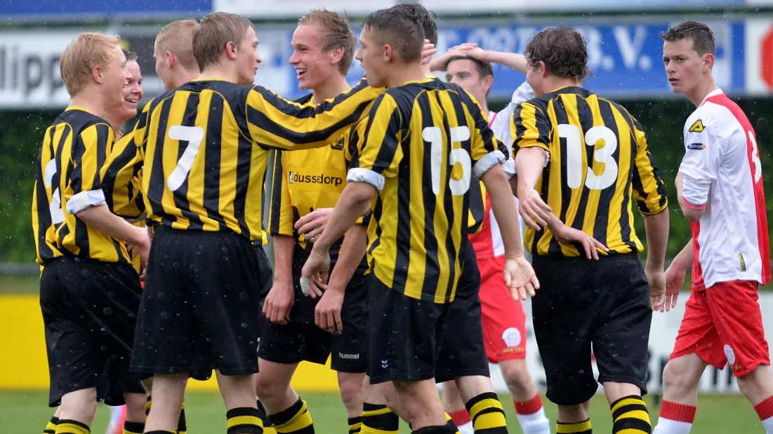 xoic274qld9hi818bmknqkn7t 20en dvs b1