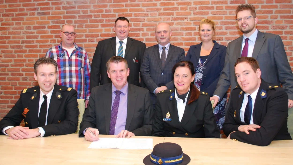 yekodulim2cngubk5ev5nq9mj 10en ondertekening