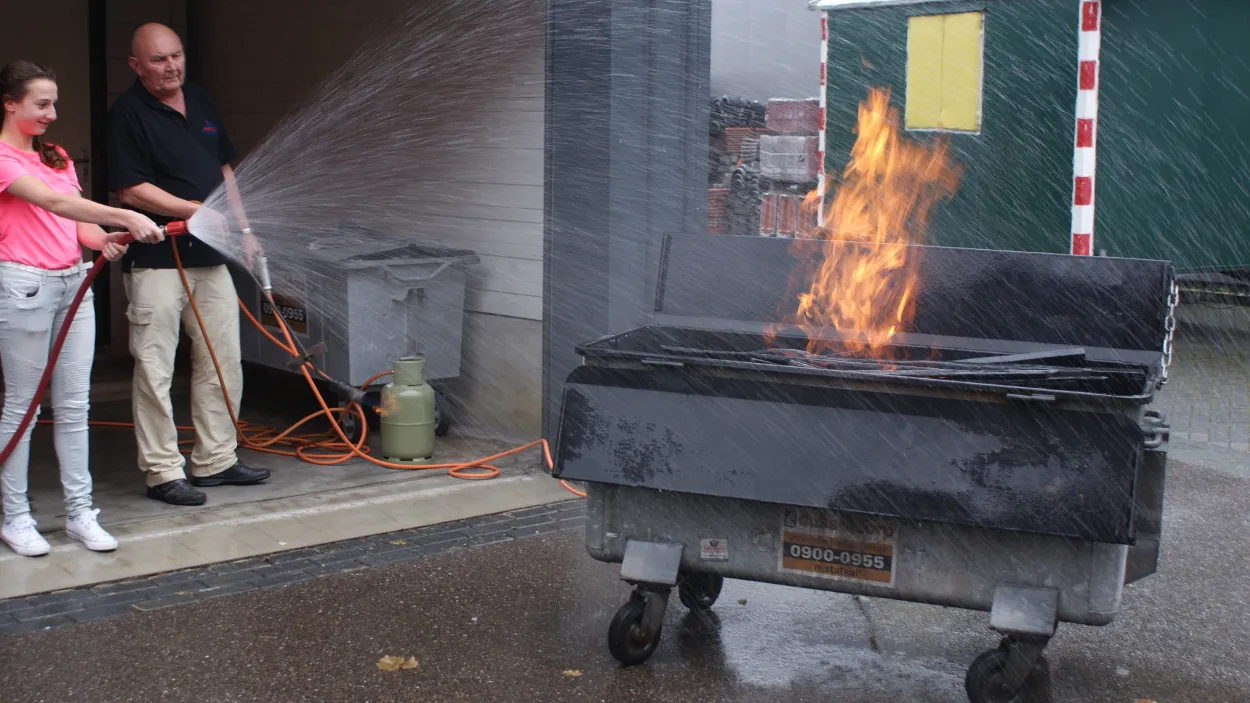 yflvkqfmqv5ma1unugnuuol6q 28en bedr