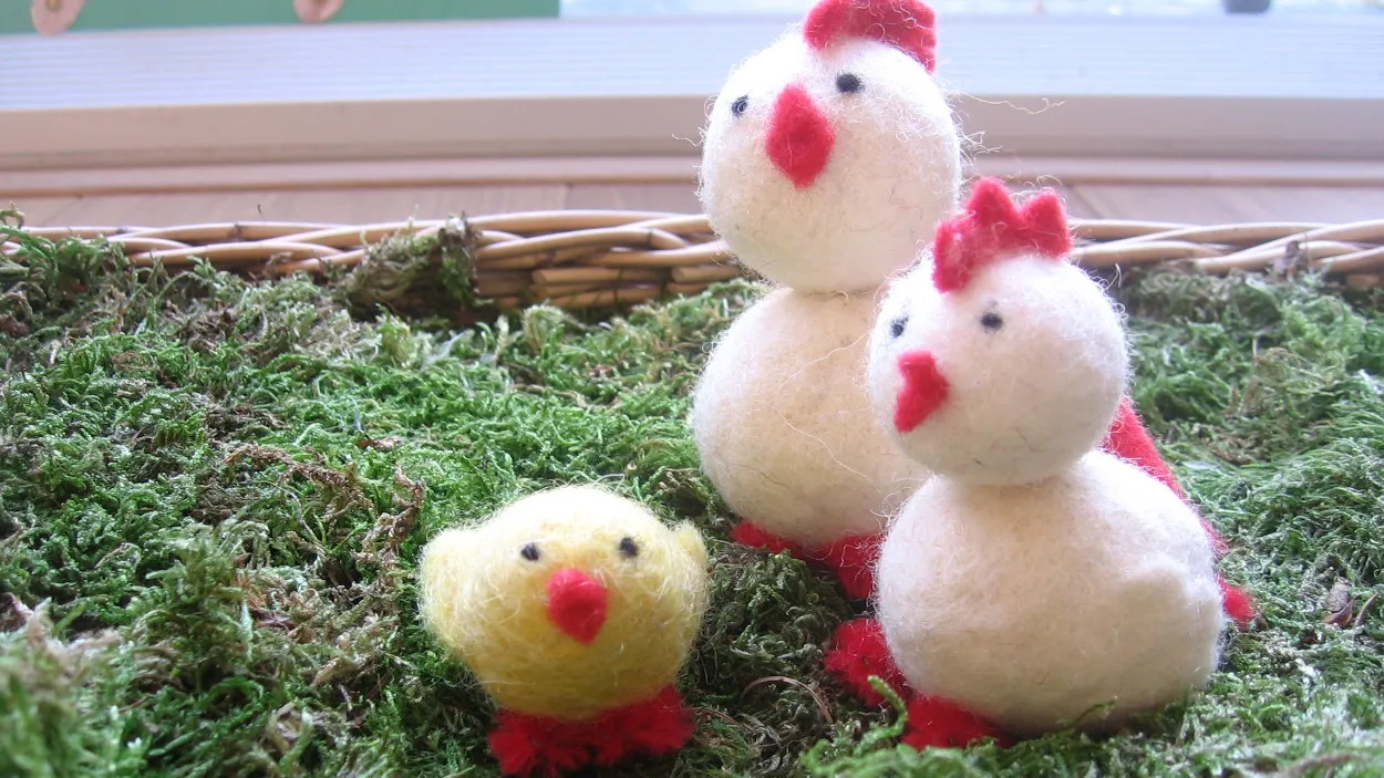 zt12zwhi8ooc8i026bed22j94 16en paaskuikentje