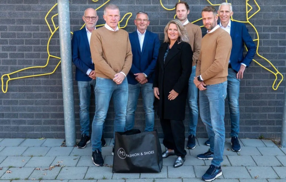 43en sponsorkleding