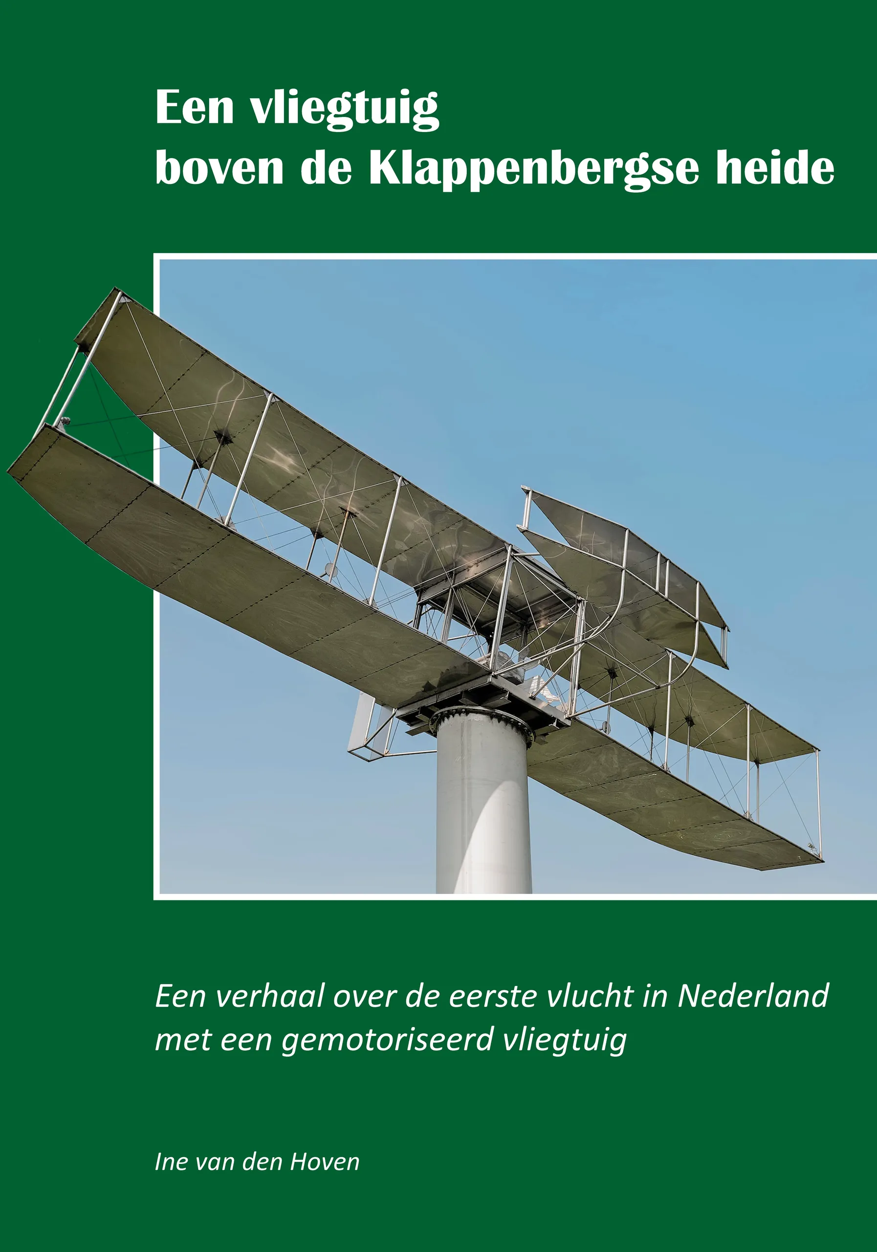boekje een vliegtuig boven de klapperberse heide omslag def