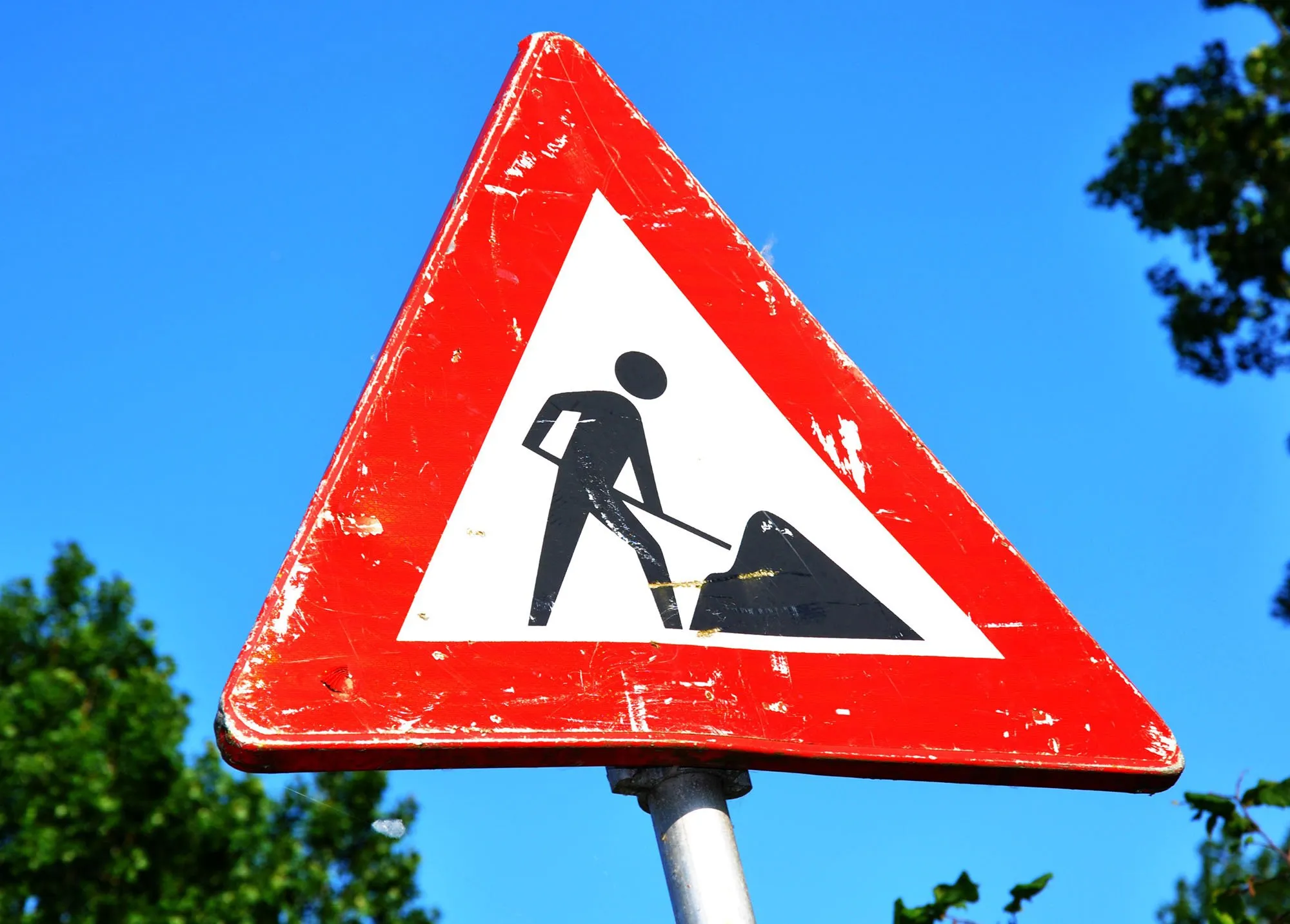 coming soon construction sign roadsign 117602